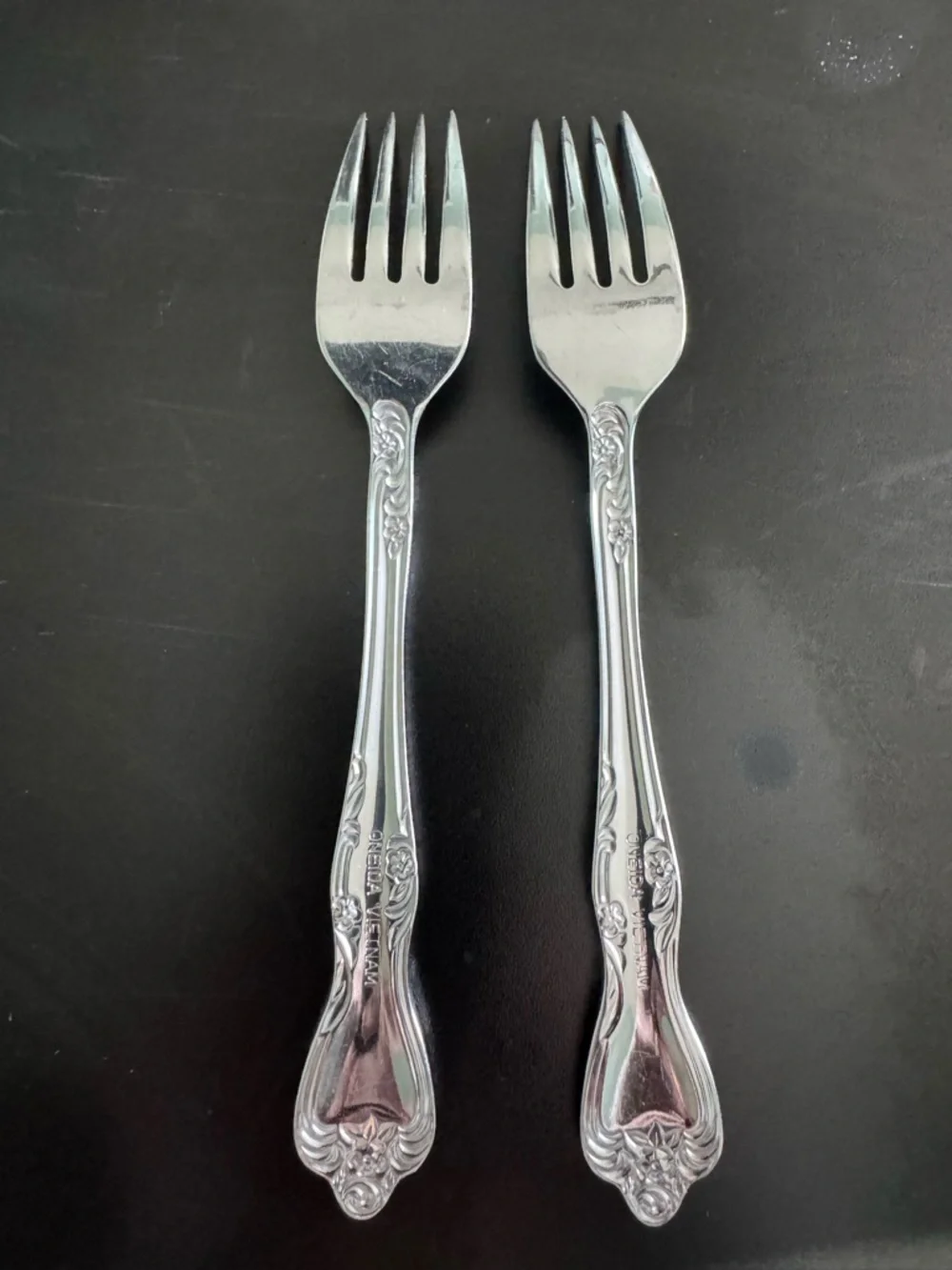 Oneida Silver Ornate Dinner Forks - Pair